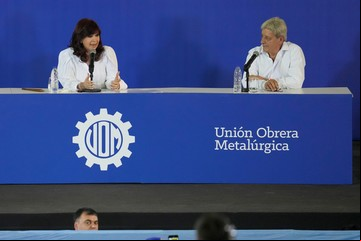 Con el guiño de Cristina, otro poderoso gremio va por un aumento de más de 110%