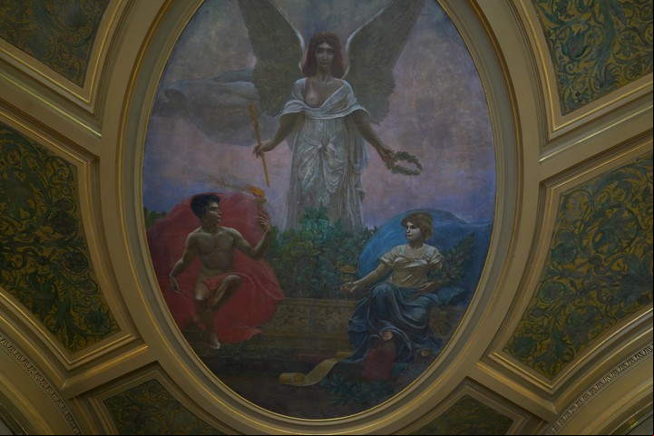 En el techo de ingreso, representación alegórica de "la investigación, la enseñanza y la medicina". Del artistas Nazareno Orlandi. Es un marouflage, está realizada sobre tela. Foto Guillermo Rodriguez Adami
