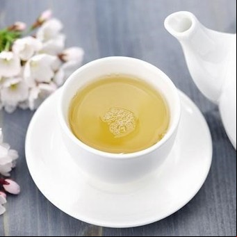 Para qué sirve el té blanco y cuándo tomar este néctar de la "juventud eterna"