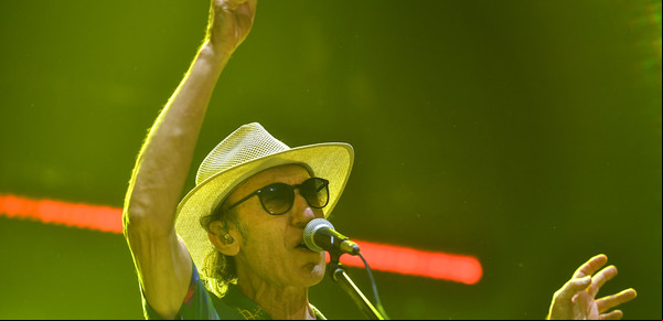 Skay en el Movistar Arena: un concierto en el que lo principal es la música y no el ritual ricotero