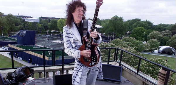 El legendario guitarrista de Queen ahora será Sir Brian May porque recibió el título de "caballero"
