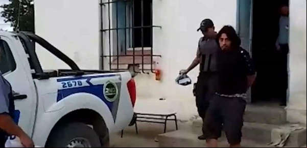 Empieza el juicio por la extradición a Chile del líder mapuche Facundo Jones Huala, y lo defienden dos montoneros