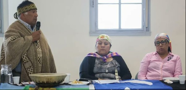Conflicto con mapuches: a pedido del Gobierno, la Justicia suspendió el juicio a los imputados por la usurpación en Mascardi