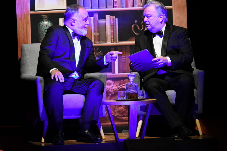 Una escena de la primera funcion de estreno de Les Luthiers en el Fundacion Astengo, en Rosario. Foto: Juan José García.