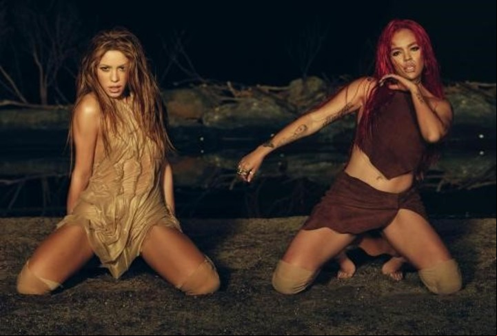 Shakira y Karol G, en el video de "TQG Te quedó grande". Instagram.com/karolg