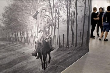 Walt Disney y su viaje por Latinoamérica, en una muestra fotográfica con imágenes inéditas