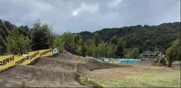 Villa La Angostura y el increíble circuito de cenizas volcánicas que se convirtió en el mejor escenario del Mundial de Motocross