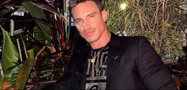 Murió el modelo Jeff Thomas: cayó de un balcón en Miami e investigan qué intentó decir en su última foto