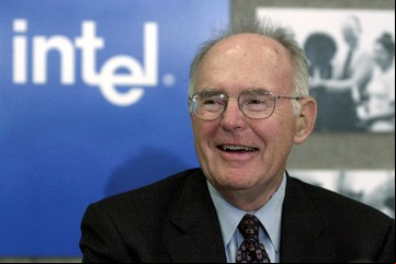 Murió Gordon Moore, cofundador de Intel y pionero de la computación moderna