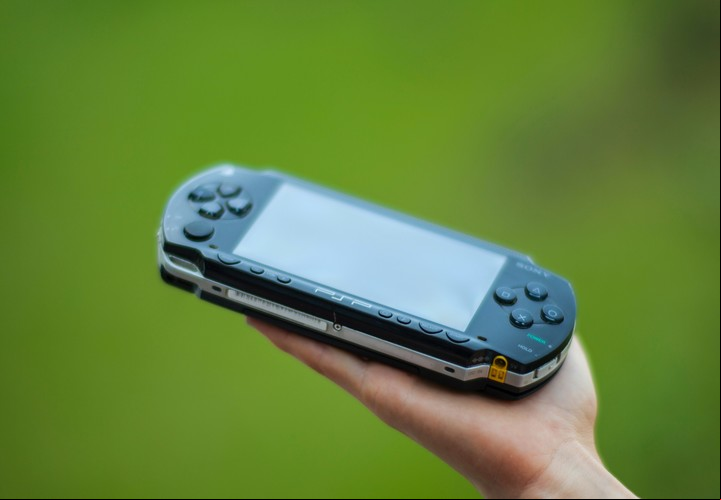 La PS Vita fue muy apreciada por los fans de los JRPGs. Foto: Pexels.