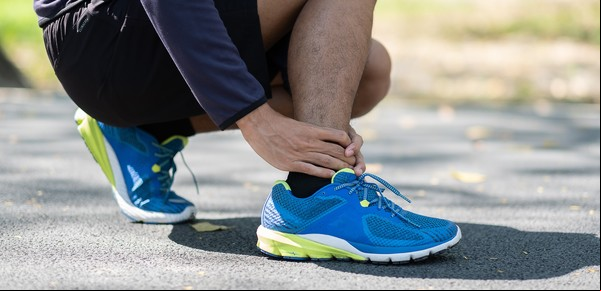 ¿Cuál es la parte de los pies que pierden muchos atletas con el tiempo?