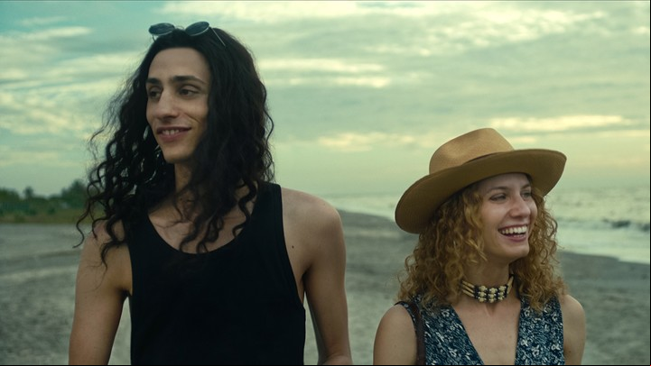 Fito Páez y Cecilia Roth, en la ficción de "El amor después del amor". Foto: Netflix.