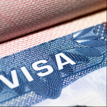 Visa para Estados Unidos: cuánto cuesta sacarla en 2024 y qué pasa si te la rechazan