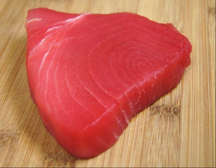 Atún, rico en ácidos grasos omega-3..