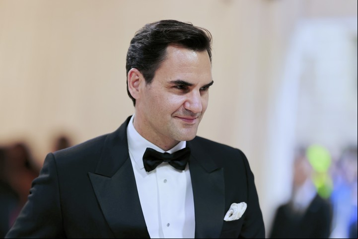 Roger Federer, siempre un caballero, esta vez fuera de las canchas. Himno a la sobriedad. EFE
