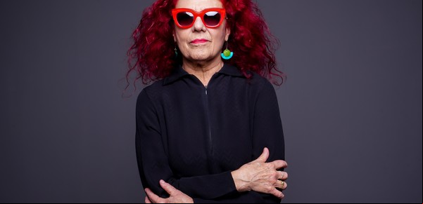 Renata Schussheim: "El color blanco es monstruoso"