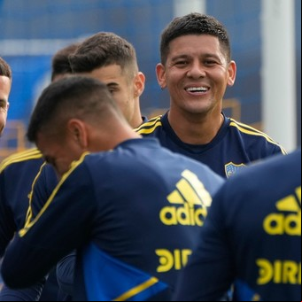 Boca: la decisión de Almirón sobre dos referentes para el partido con Monagas