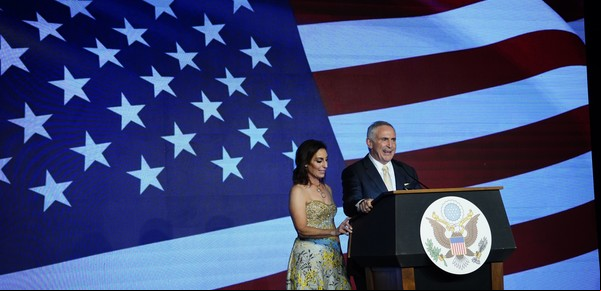 Sin candidatos ni representantes del gobierno, Estados Unidos celebró su independencia con una gran fiesta