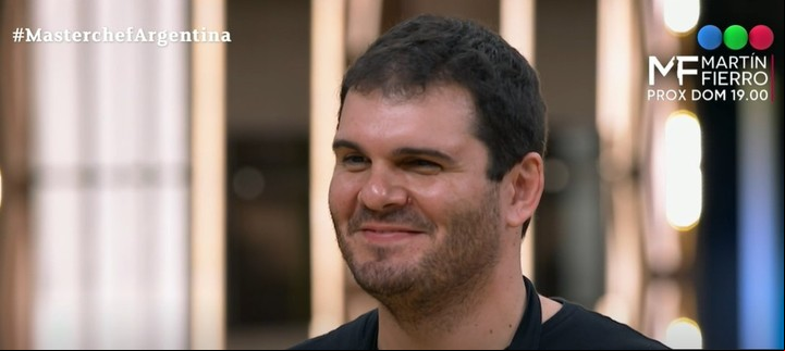 Rodrigo baila, corre, salta, se cae y también cocina muy bien. Es el más descontracturado.