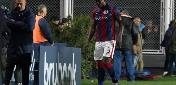 San Lorenzo: se desgarró Sánchez y esperan por Galván para subirlo al avión rumbo a Colombia