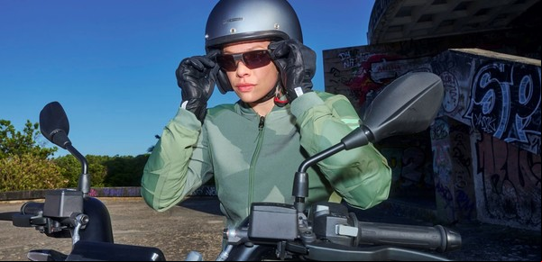 Así funcionan los lentes inteligentes de BMW para andar en moto que proyectan datos del camino en tiempo real