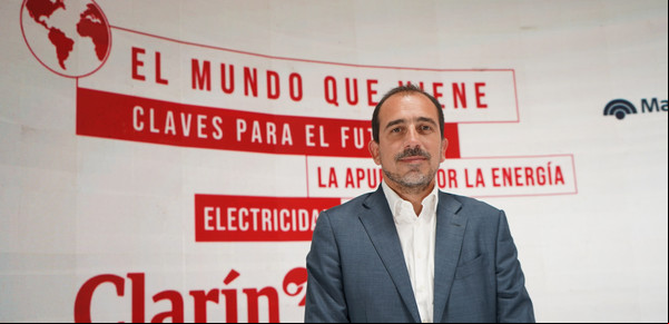 Deuda de subsidios: según las eléctricas, la oferta Caputo de pagar con un bono es seguida de cerca en EE.UU.