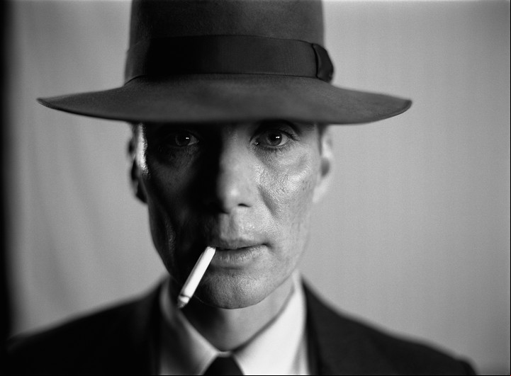 El actor irlandés Cillian Murphy en el papel de J. Robert Oppenheimer.
