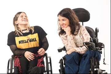Discapacidad, sexualidad y amistad: la obra que muestra la importancia de sentirse reflejado