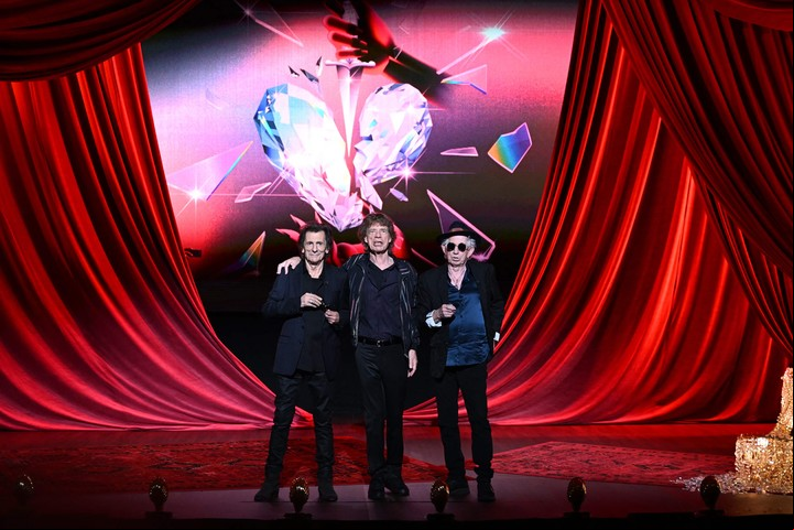 Los Rolling Stones en el escenario del teatro Hackney Empire en Londres. Foto: AFP