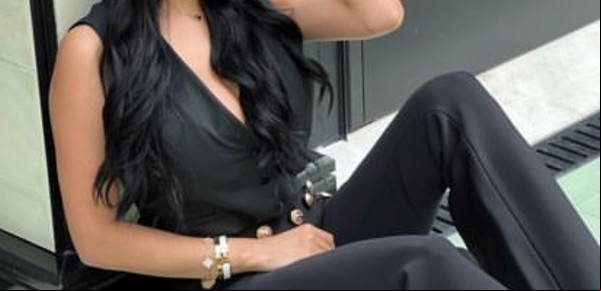 La influencer y empresaria que nació en Isidro Casanova y hoy se codea con el jet set de Argentina y Miami