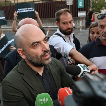 Para Roberto Saviano, "Venezuela es un narco-Estado" y Maduro, un "tirano"