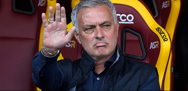 La broma de Mourinho al doping de Papu Gómez: "Tengo un poco de tos, pero no quiero tomar ese jarabe..."