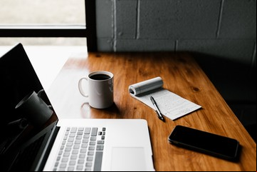 Nómades digitales: cuáles son las ventajas de contratarlos y 5 claves que evitan conflictos legales