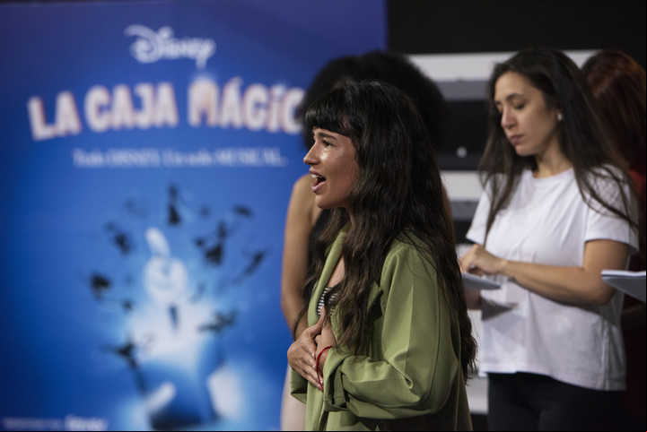 Luján Blaksley, que este año estuvo en "Shrek", cubre el rol más protagónico del musical.