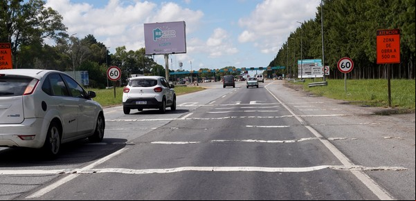 Obras, pastizales y peajes: cómo está la Autovía 2 para el arranque de la temporada  