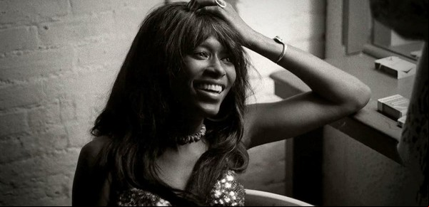 Quién es la mujer que inspiró Brown Sugar, la canción cancelada de los Rolling Stones, y que también fue musa de David Bowie