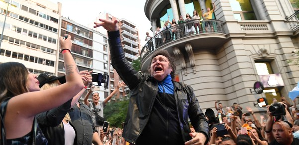 Nueva encuesta y fuerte aval a Javier Milei desde una provincia clave