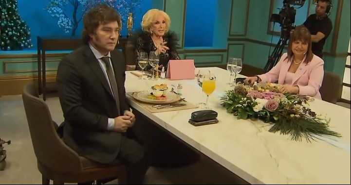 Mirtha Legrand recibió en su programa del 23 de diciembre de 2023 al presidente Javier Milei y a la ministra de Seguridad Patricia Bullrich.