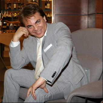 Cristian Castro y los argentinos: "Ya soy especialista en piquetes y dólar blue, boludo"