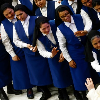 "Ducha helada" en el Vaticano: no habrá por ahora celibato para las mujeres ni grandes reformas progresistas
