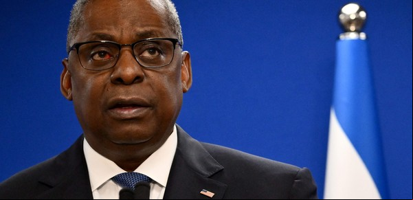 El Jefe del Pentágono ocultó a Joe Biden su internación durante cuatro días y se disparan las críticas en EE.UU.