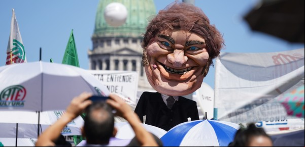 Uno de los Moyano cargó contra el paro de la CGT: "Tenía que hacerse hace dos años"