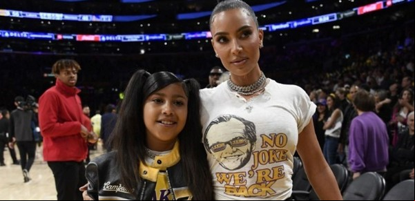 La hija de Kim Kardashian y Kanye West rompe récords en la música a los 10 años
