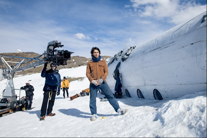 Enzo Vogrincic, en el rodaje de "La sociedad de la nieve". EFE/ Netflix.