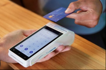 El Gobierno modifica el cobro con tarjetas prepagas: qué cambia para las billeteras y para los comercios