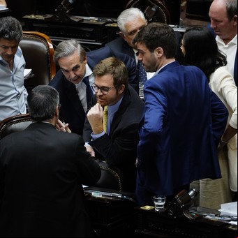 DNU en Diputados: el oficialismo apunta a frenar la derogación con la ayuda de gobernadores