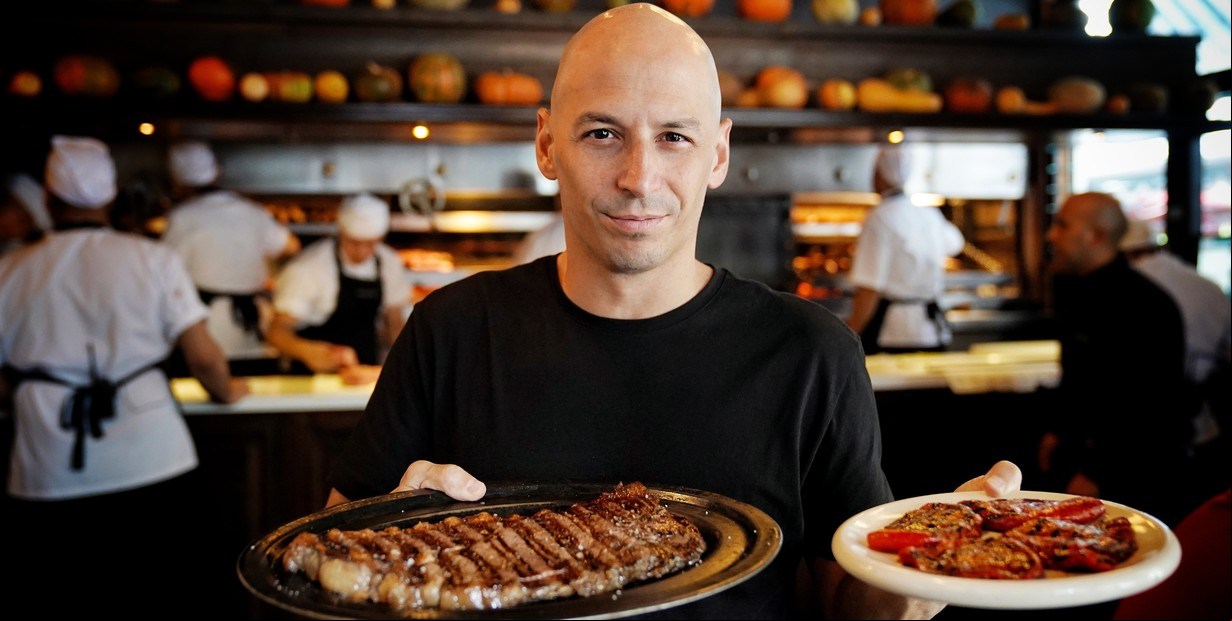 Cómo se hace el mejor asado según el dueño de Don Julio, la única parrilla argentina con una estrella Michelín