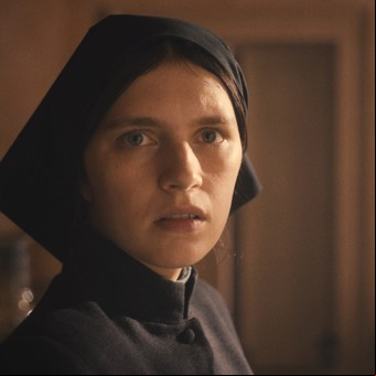 Nell Tiger Free, la actriz de Game of Thrones que volvió a apostar por el terror y protagoniza La primera profecía