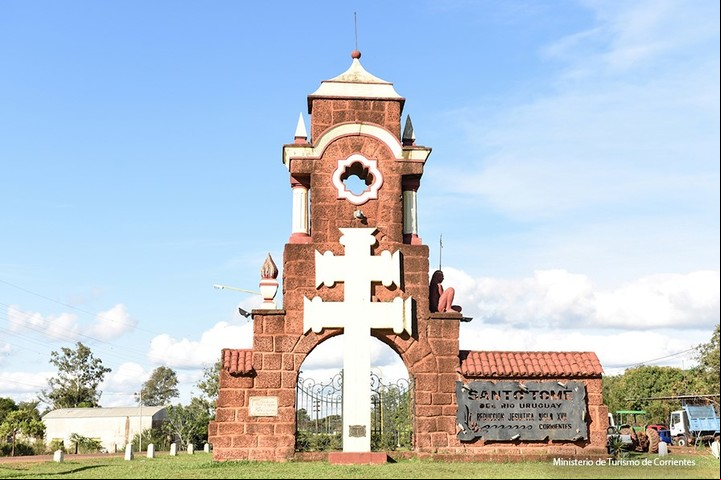 El legado de los sacerdotes de la orden jesuítica en Santo Tomé, Corrientes.