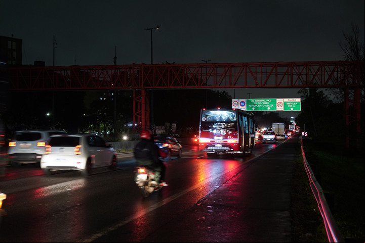 Lanzan un plan de obras para mejorar la autopista Dellepiane. Foto: Juano Tesone